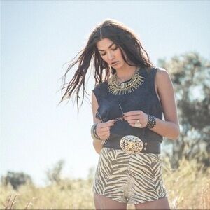 Spell and the Gypsy lost in Savannah shorts